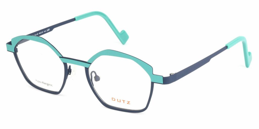 DZ 853